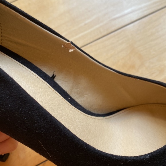 H&M black suede heels. Size 7 - Picture 8 of 8